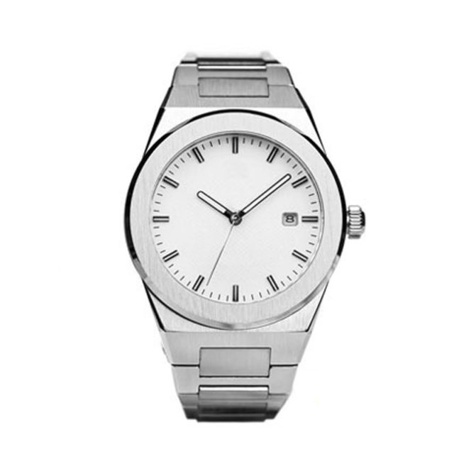 reloj blanco plateado