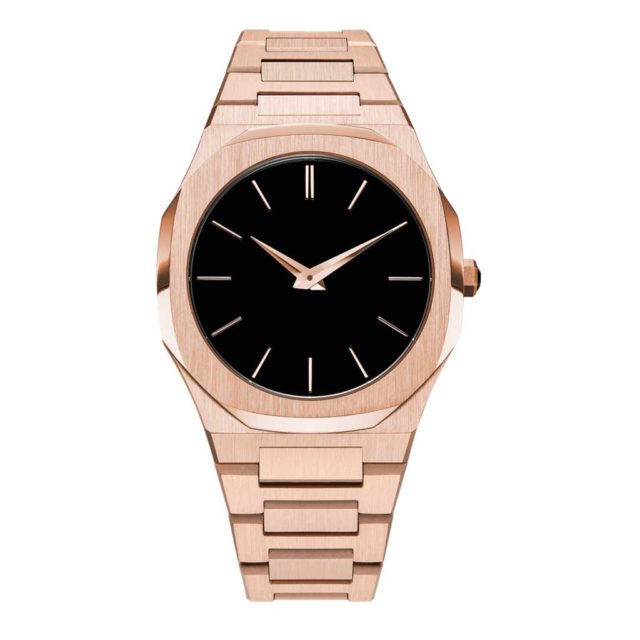 reloj de pulsera de acero en oro rosa